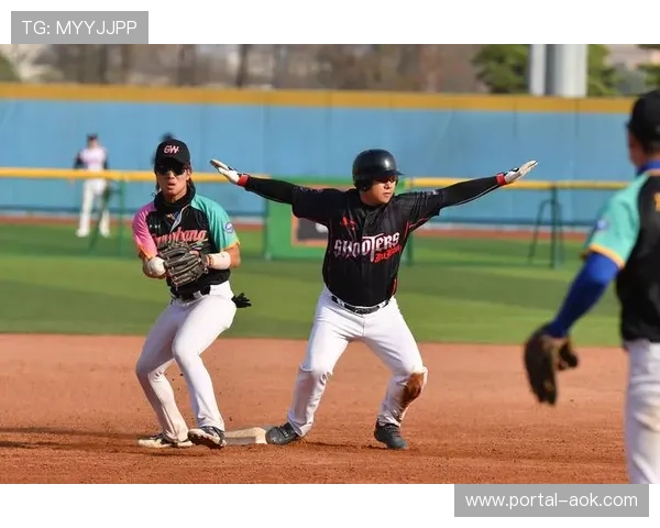 十五运会垒球决赛在即 江苏辽宁巅峰对决引人关注 十五运会垒球决赛在即 江苏辽宁巅峰对决引人关注
