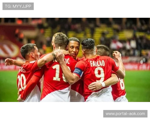 摩纳哥防守漏洞百出，争欧战希望渺茫