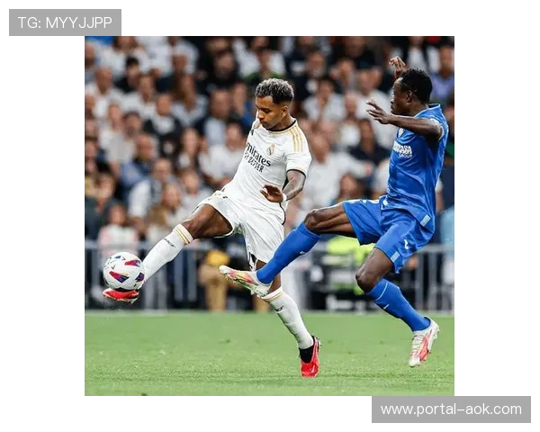 科莫主场防守数据领跑,零封豪门成常态 科莫主场防守数据领跑,零封豪门成常态