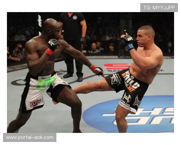 拳迷集体呼吁UFC开除雅尔顿·阿尔梅达：重量级再次蒙羞