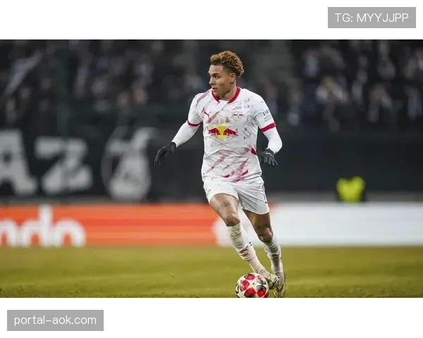 官方：AC米兰后卫特奥-埃尔南德斯左膝副韧带扭伤，预计伤缺三周错过欧冠关键战